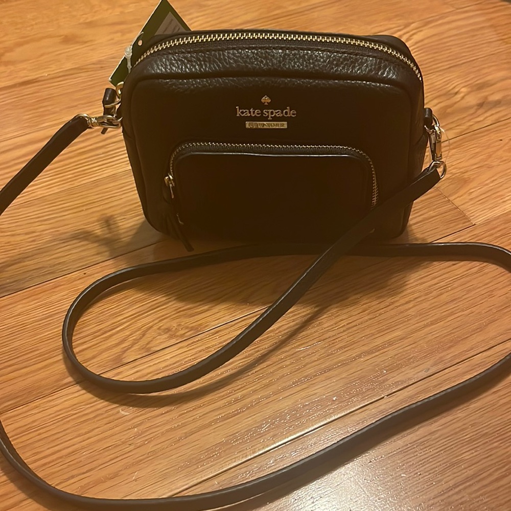 Brand new Kate spade 🖤✔️
